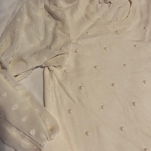 Cream Sweater with Lantern Bell Sleeves - Picture 2 of 2